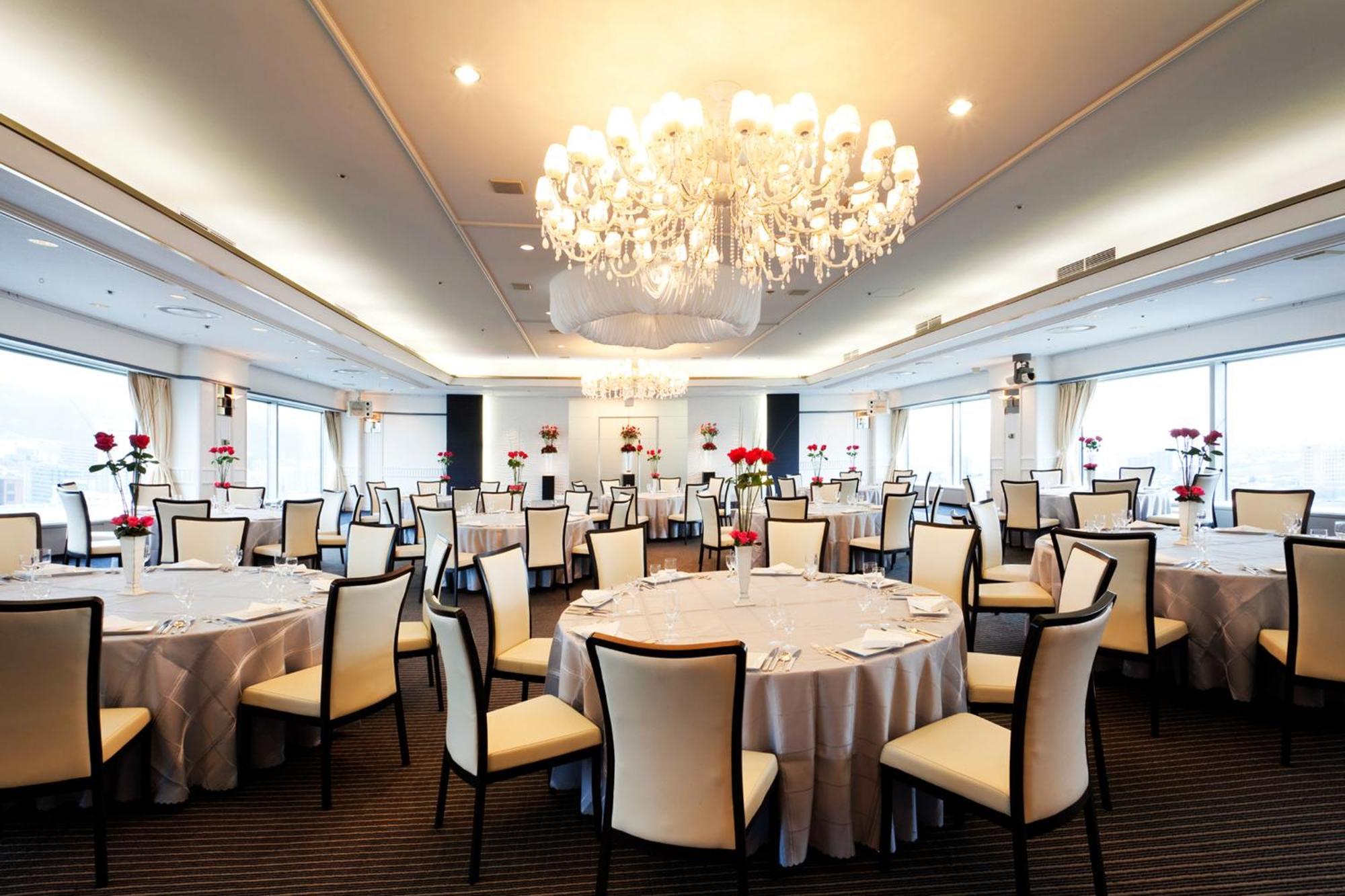 โรงแรม โรงแรมเซ็นจูรี รอยัล 4*