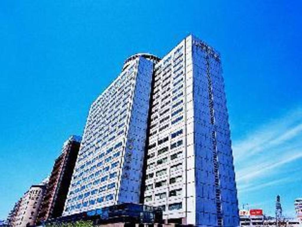 โรงแรม โรงแรมเซ็นจูรี รอยัล 4*